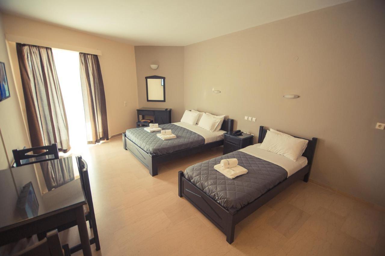 Adonis Hotel Preveza Exterior photo