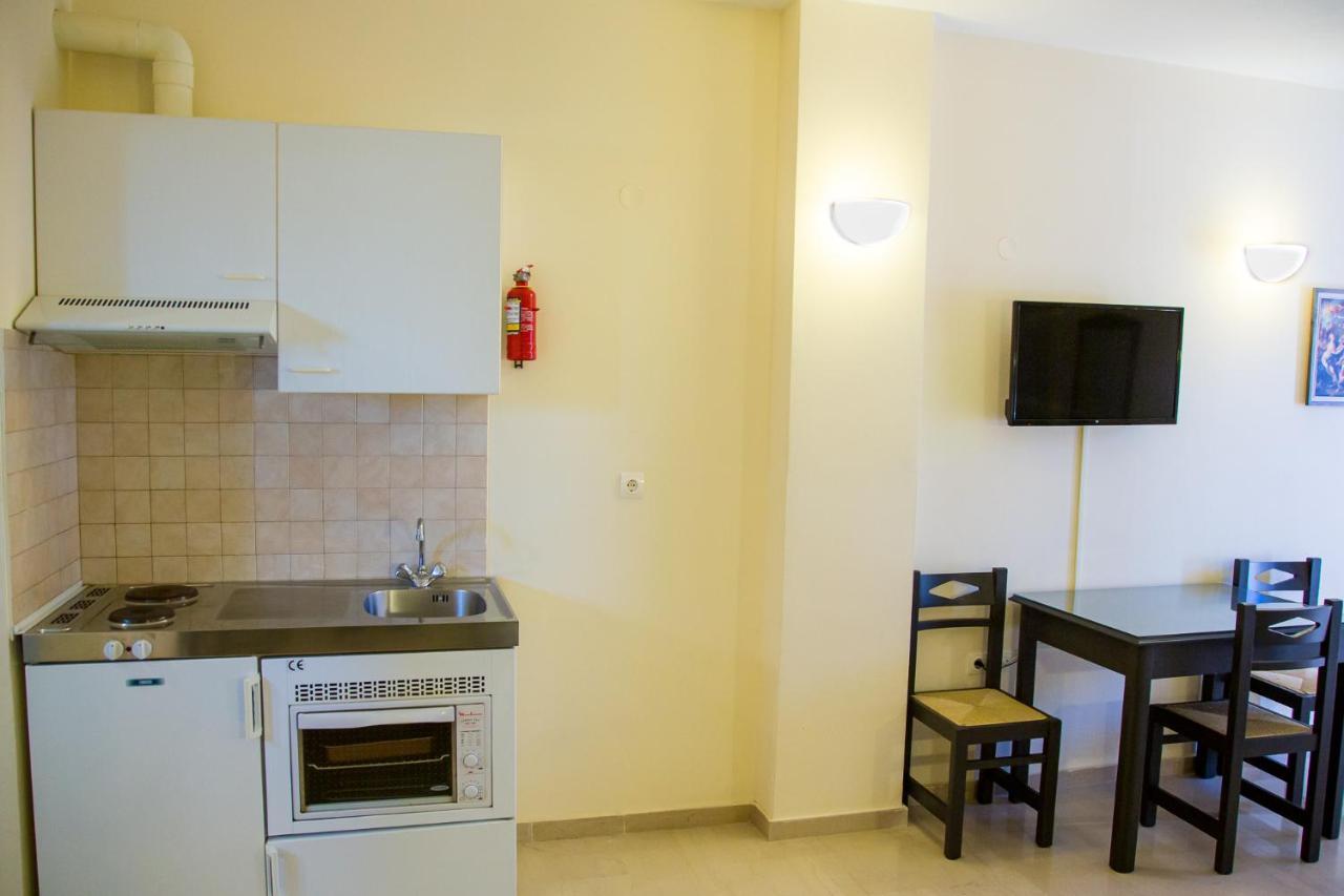 Adonis Hotel Preveza Exterior photo